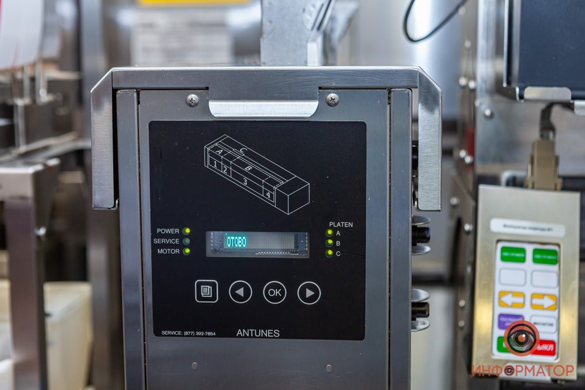 Прозора кухня: з чого і як готують страви в МакДональдз 8