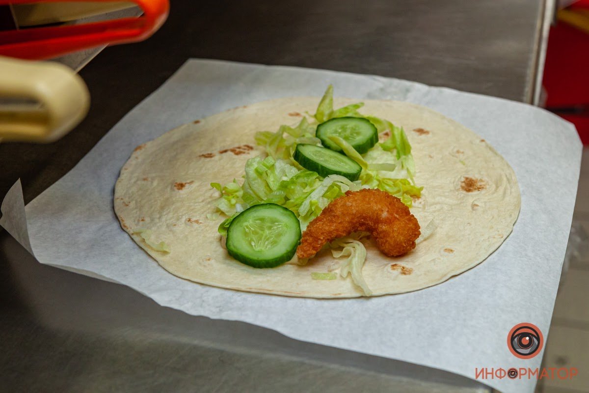 Прозора кухня: з чого і як готують страви в МакДональдз 12