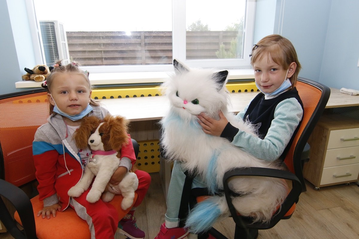 Крепость добра: в Петриковке открыли малый групповой дом 4