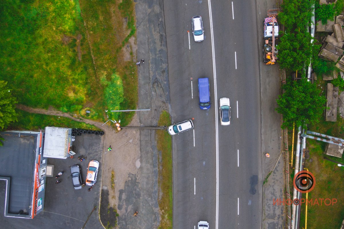 Авария не вызвала затруднений в движении транспорта Авария не вызвала затруднений в движении транспорта