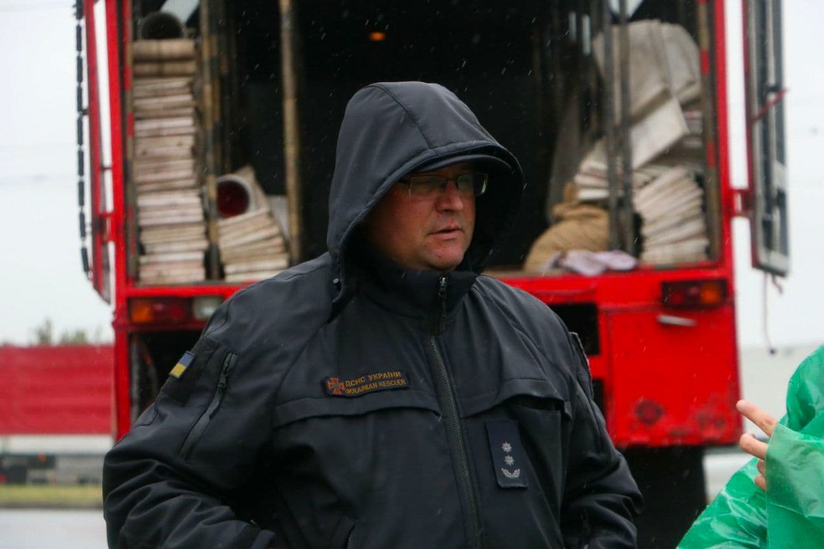 В Днепре речка Гнилокиш вышла из берегов и затопила дома: спасатели откачивают воду 13