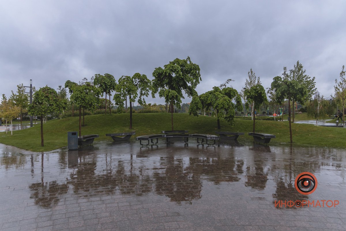 В солнечную погоду, тут много желающих отдохнуть