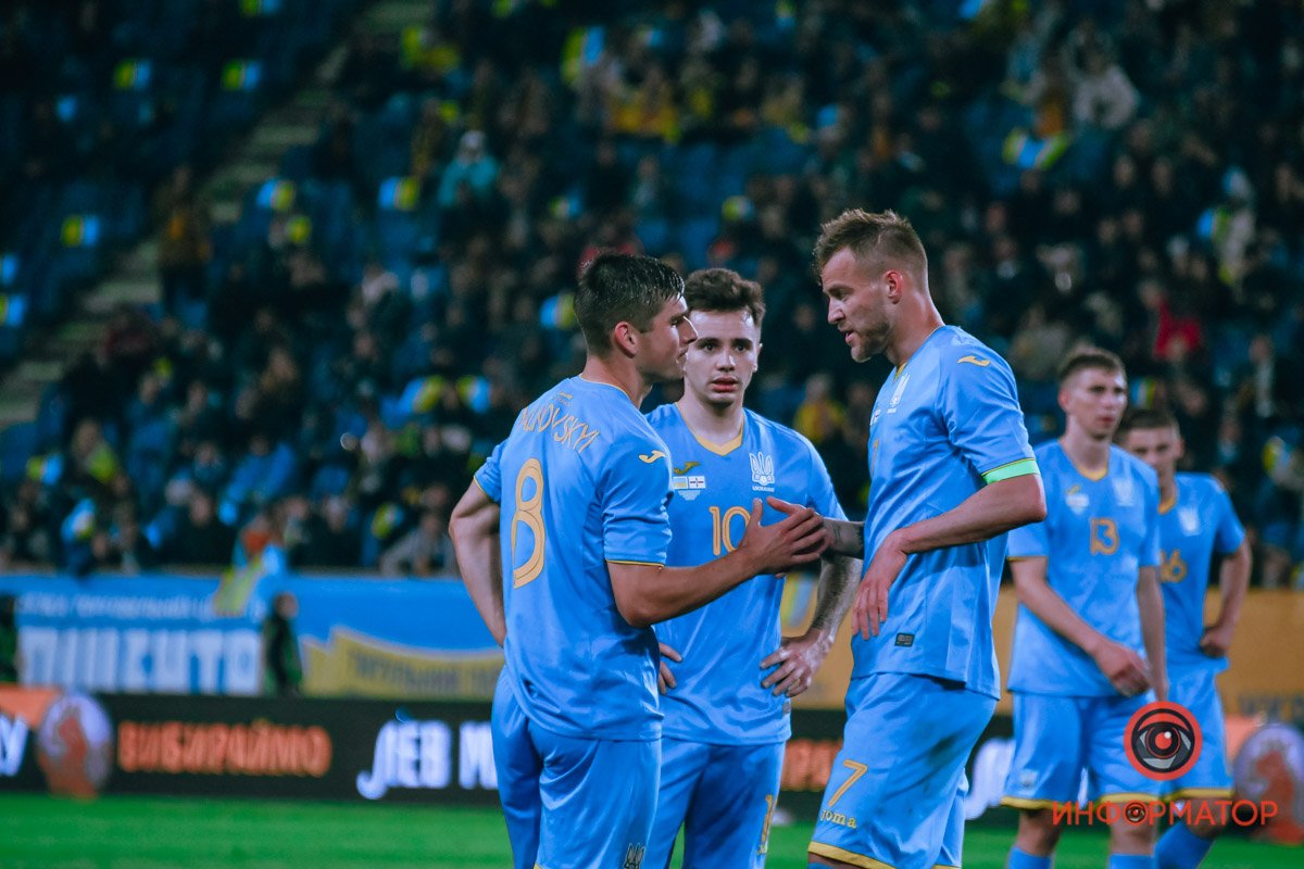 Сборная Украины в Днепре обыграла сборную Северной Ирландии: как это было 26