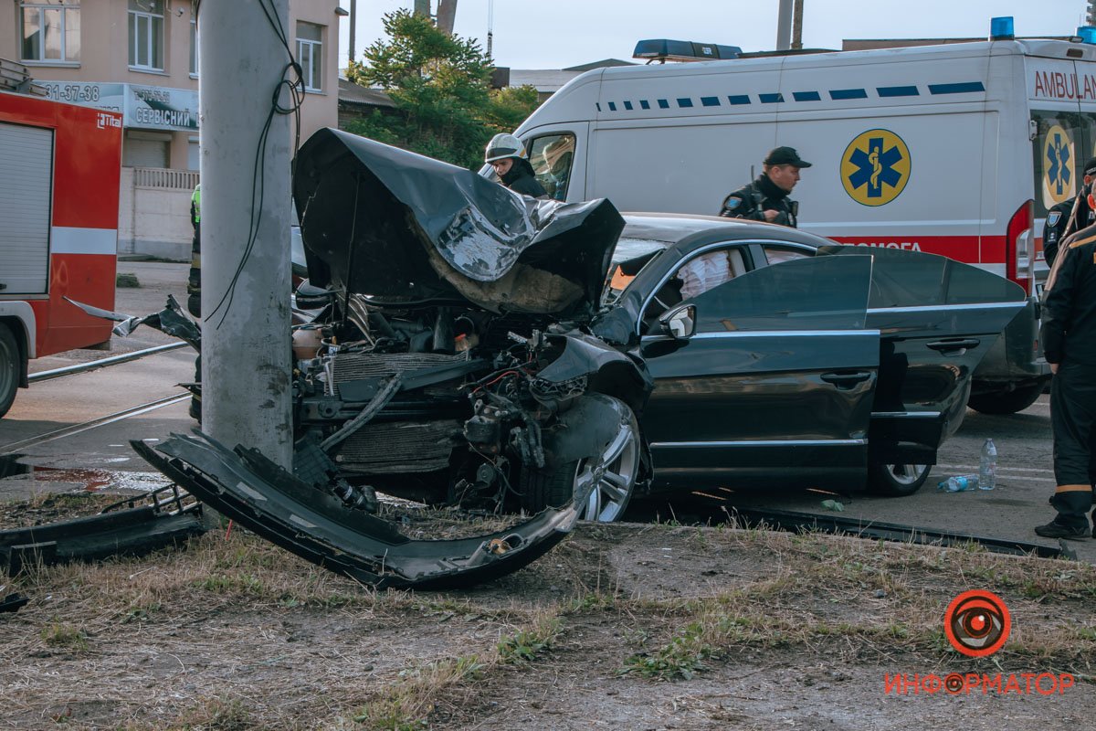 В автомобиле находилось четыре человека В автомобиле находилось четыре человека