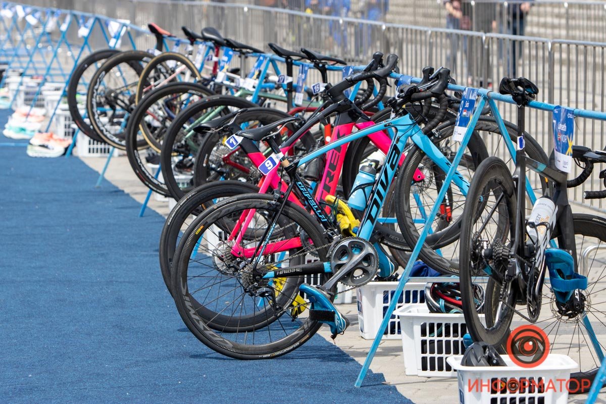 После плаванья - велогонка