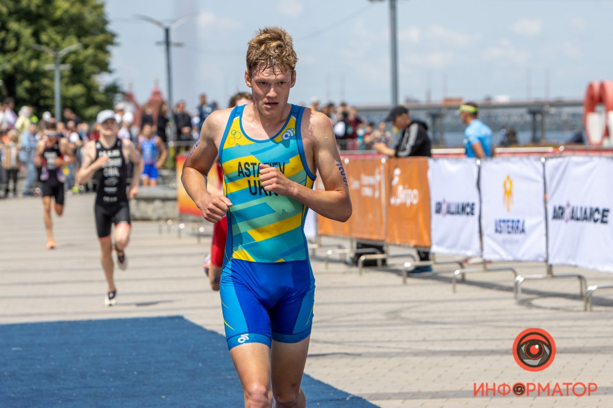 Кубок Европы по триатлону в Днепре: украинка заняла первое место в "женской элите" 35