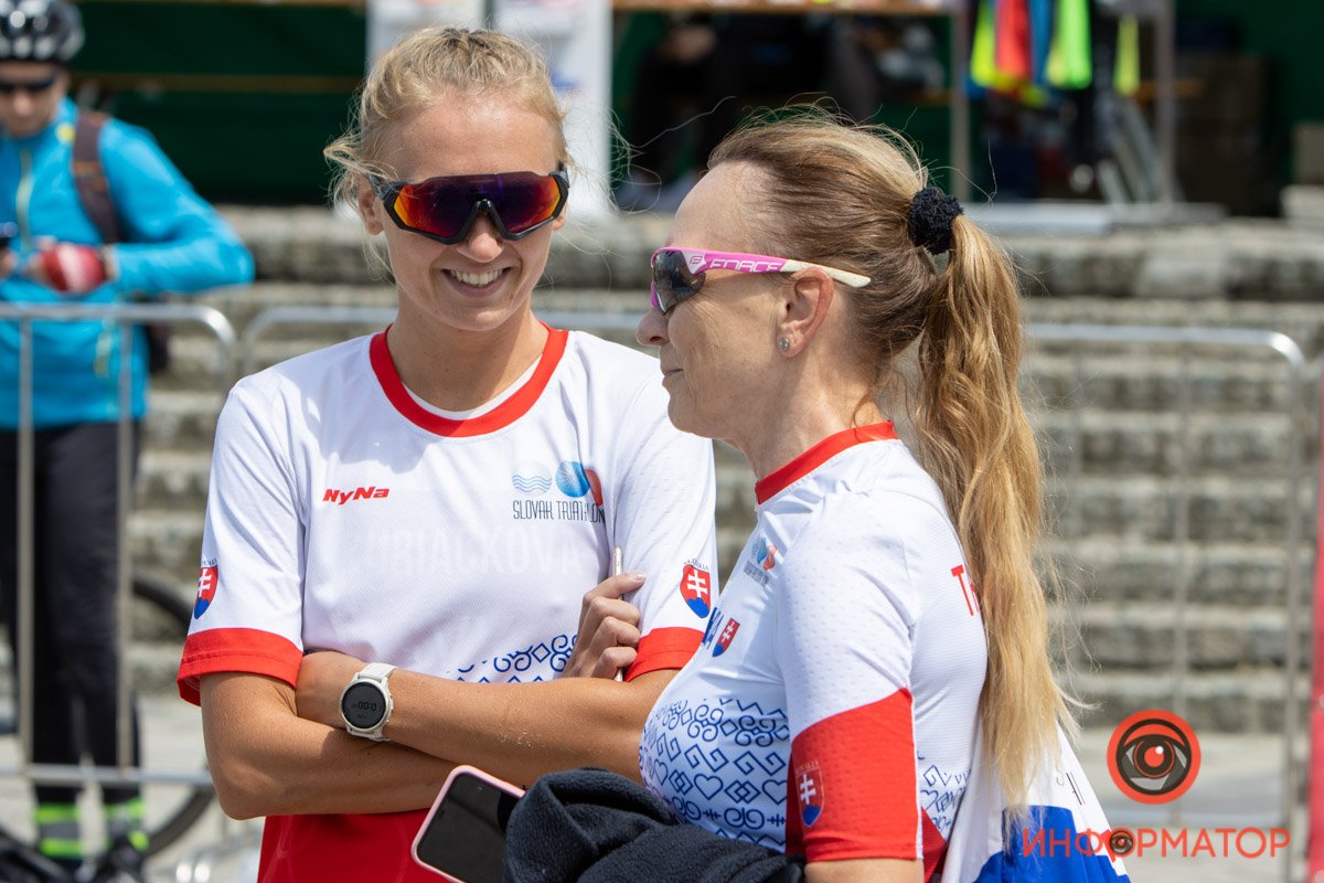 Организаторы не давали болельщикам скучать