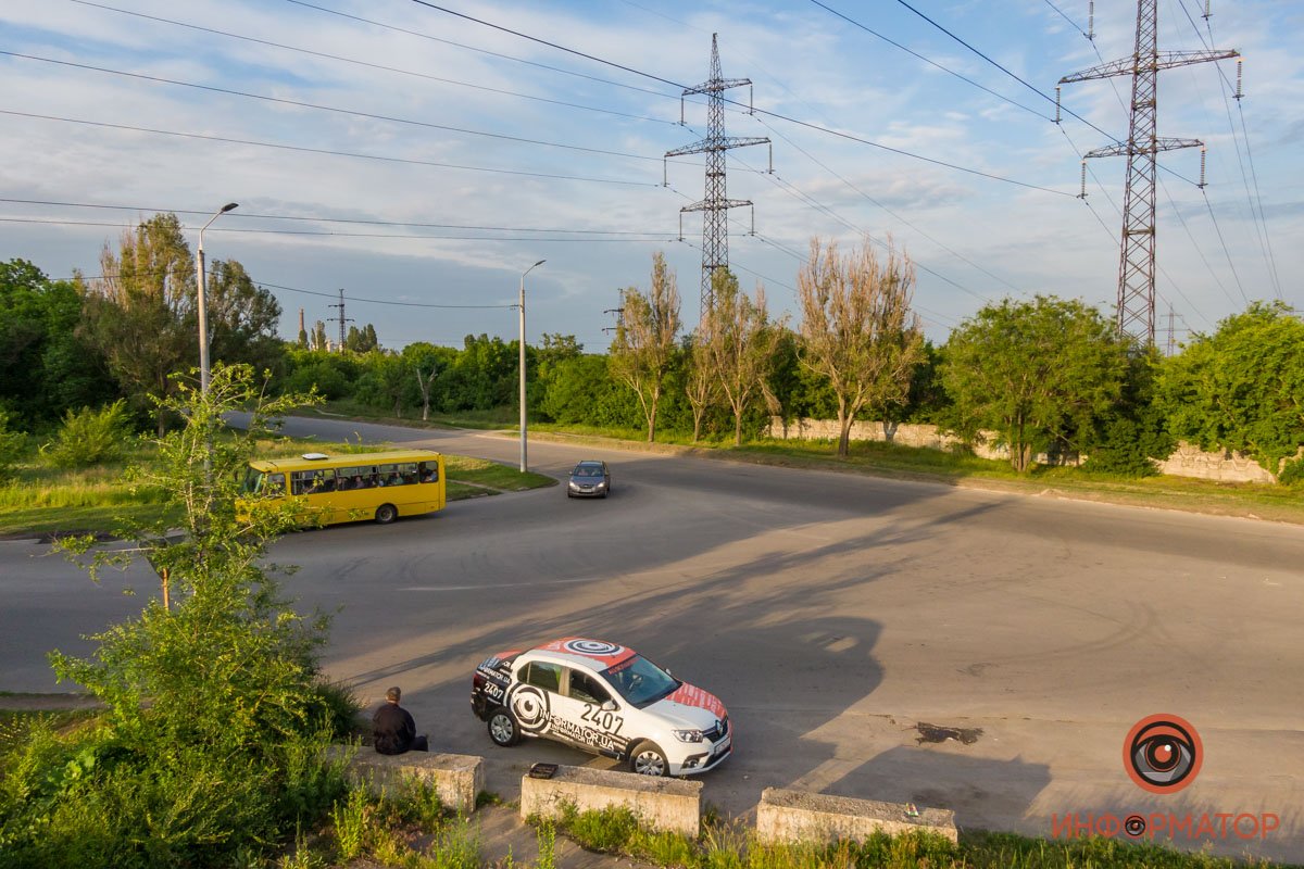 В Днепре есть много проблемных участков, на которых водителям нужно быть особенно внимательнымиВ Днепре есть много проблемных участков, на которых водителям нужно быть особенно внимательными