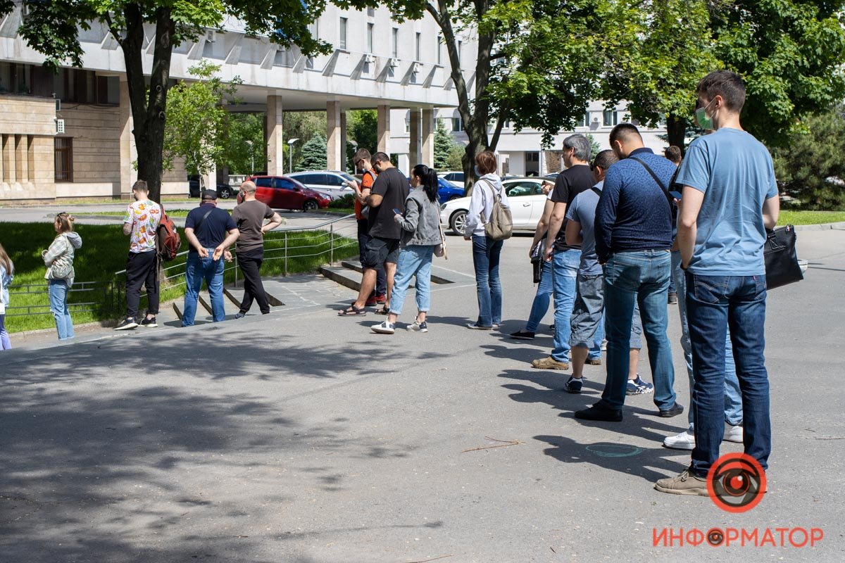 Он разместился на улице Староказацкой, 58 Он разместился на улице Староказацкой, 58