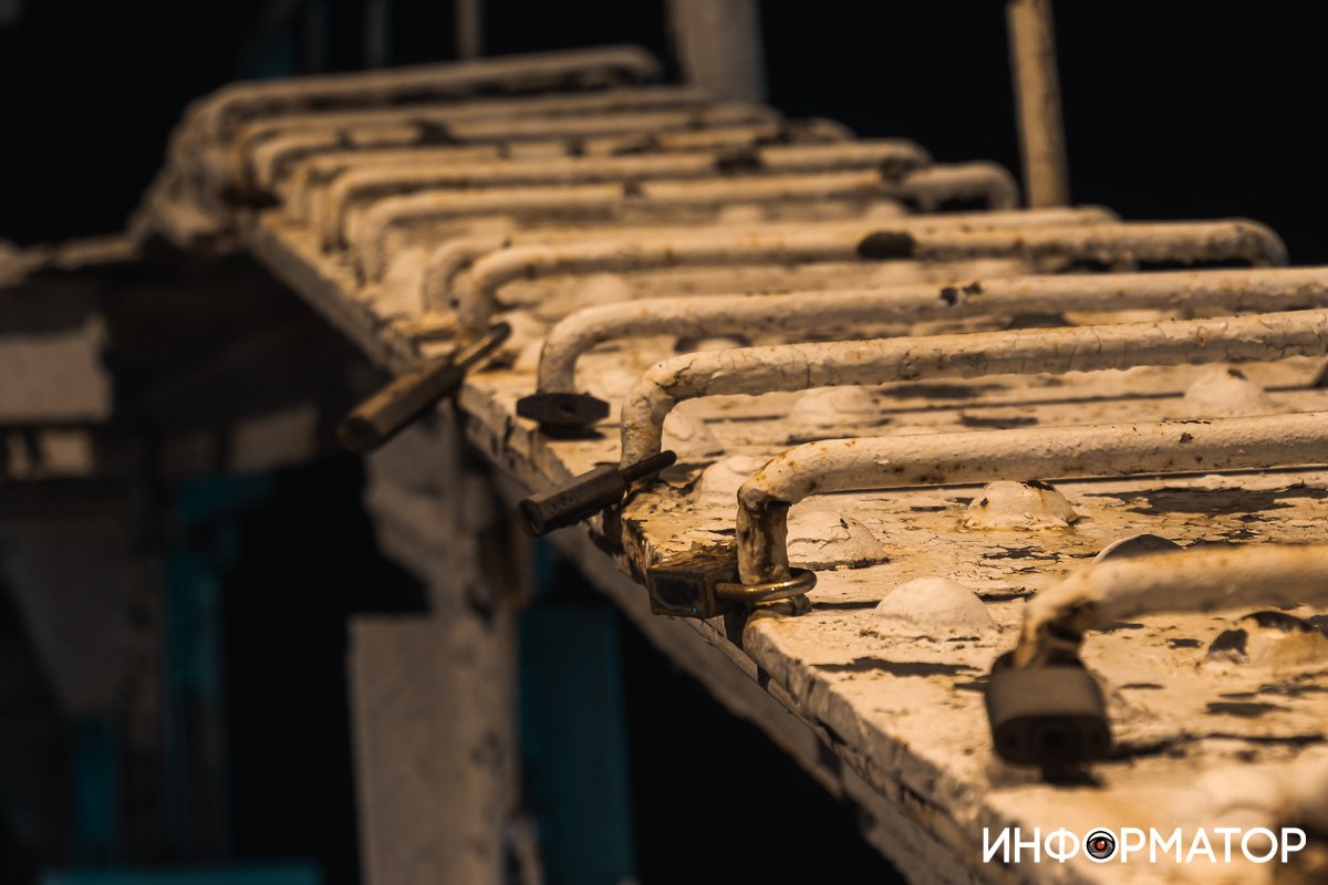 Замки, которые символизируют чувства влюбленных Замки, которые символизируют чувства влюбленных