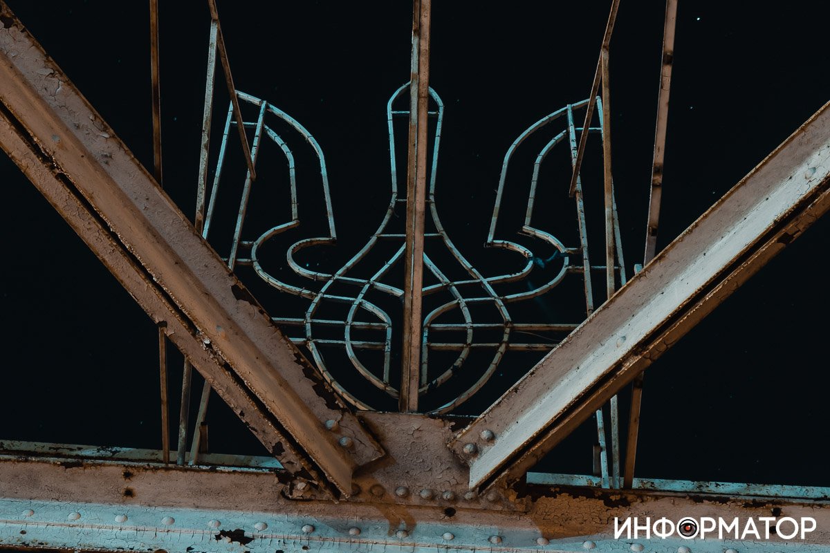 Даже если звезд не видно - смотри вверх Даже если звезд не видно - смотри вверх