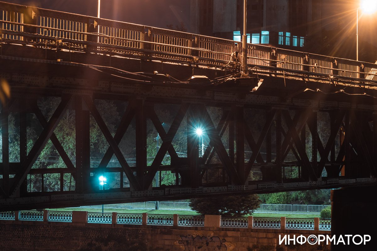 Выглядит надежно Выглядит надежно