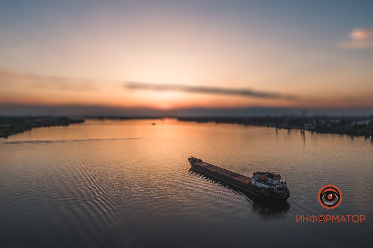 Мама купила кораблик Мама купила кораблик