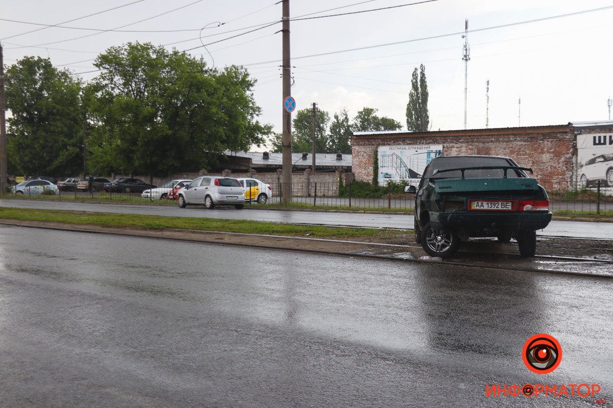 На проспекте Богдана Хмельницкого ВАЗ столкнулся с Fiat На проспекте Богдана Хмельницкого ВАЗ столкнулся с Fiat