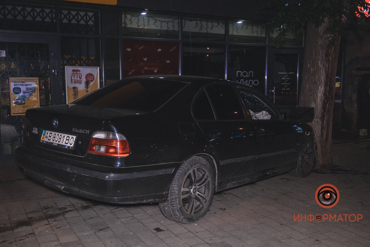 Авария случилась примерно в 23:10 Авария случилась примерно в 23:10