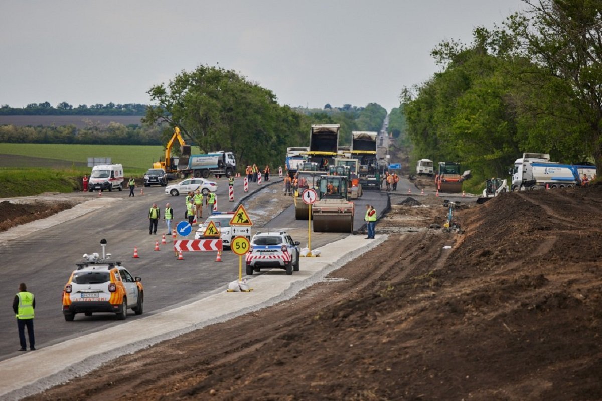 Рабочий визит Президента: что осмотрел в Днепропетровской области Владимир Зеленский 3