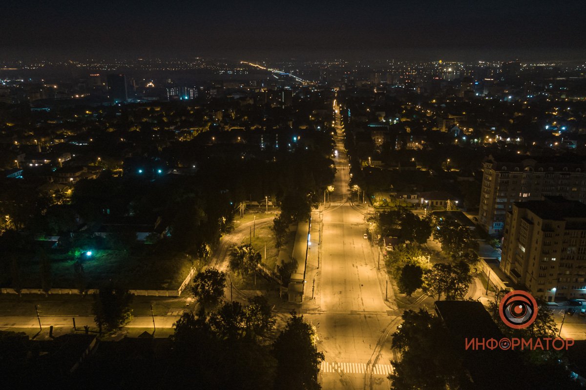 Улица Михаила Грушевского, вдалеке - Новый мост