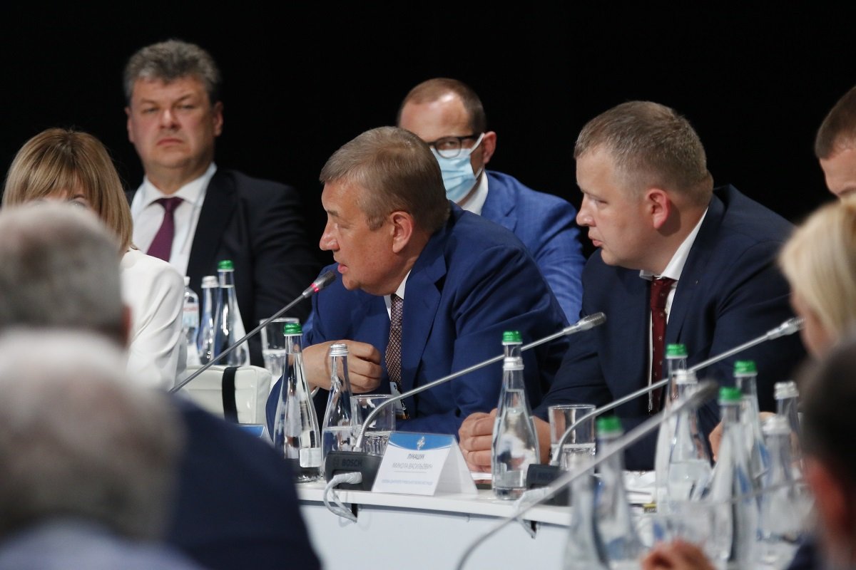 В Днепре Зеленский и представители местных властей обсудили изменения в регионах: о чем говорили 3