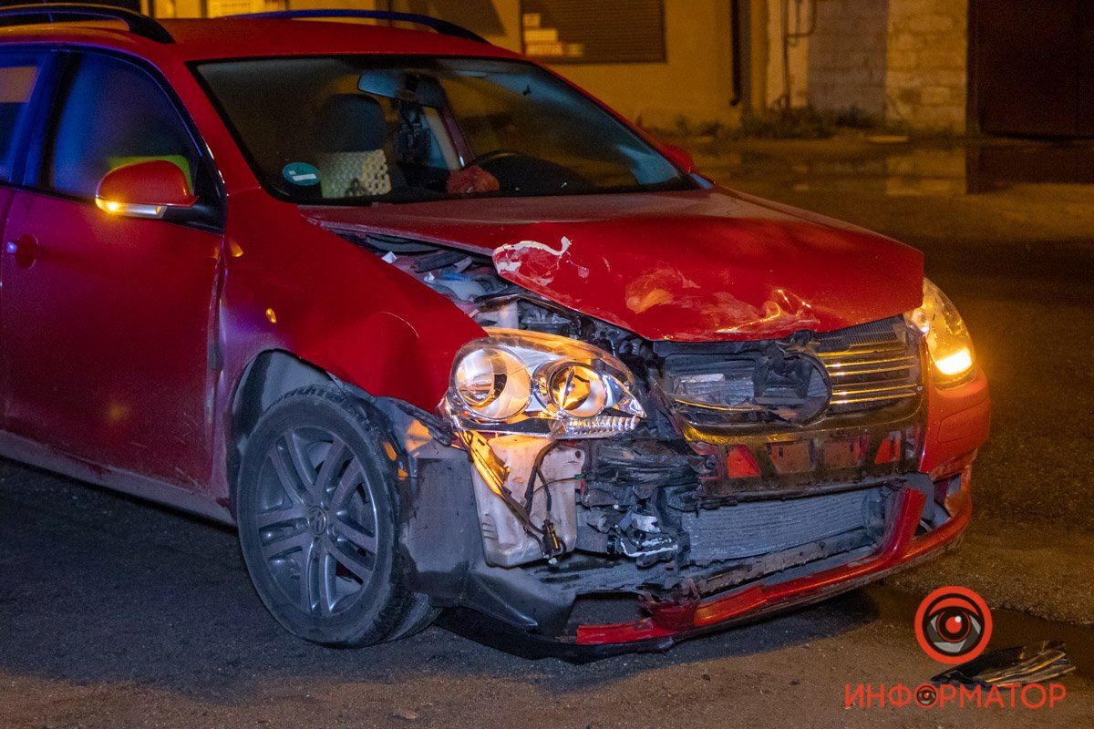 Пострадала девушка, которая ехала в Volkswagen