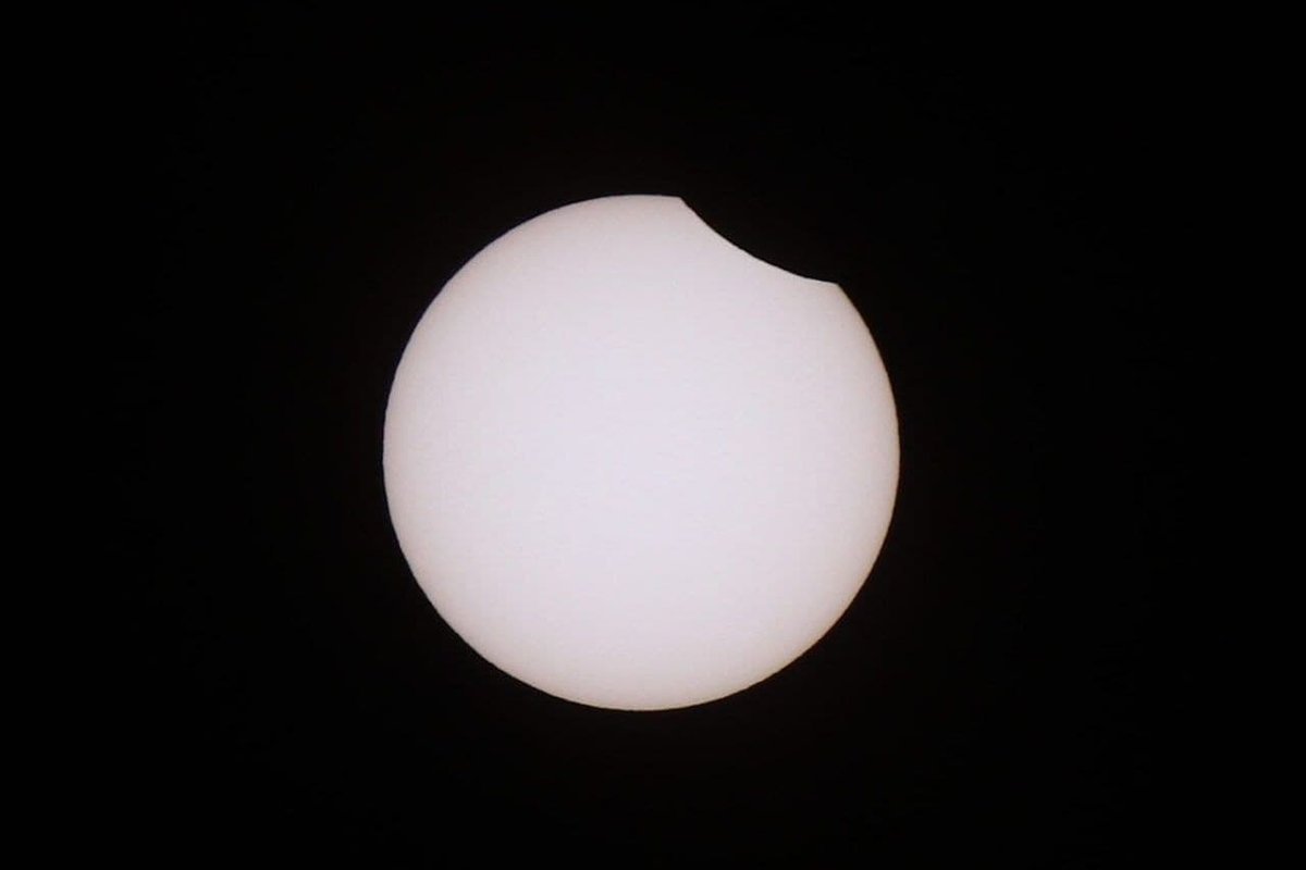 Солнце скрылось на 12% Солнце скрылось на 12%