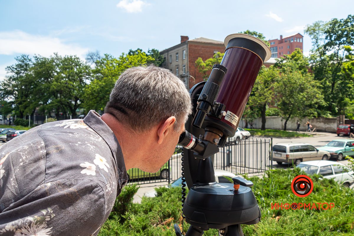 В ожидании затмения В ожидании затмения