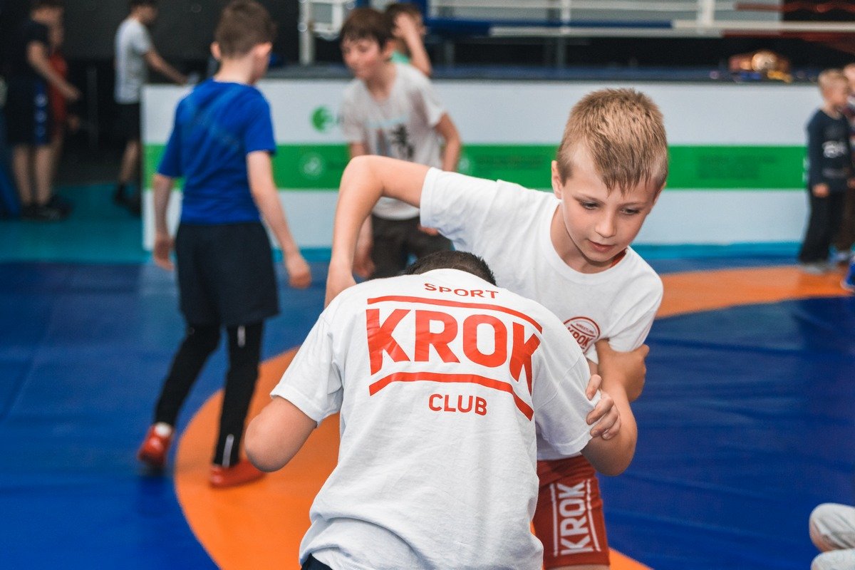 Спортивный клуб «КРОК» приглашает на занятия