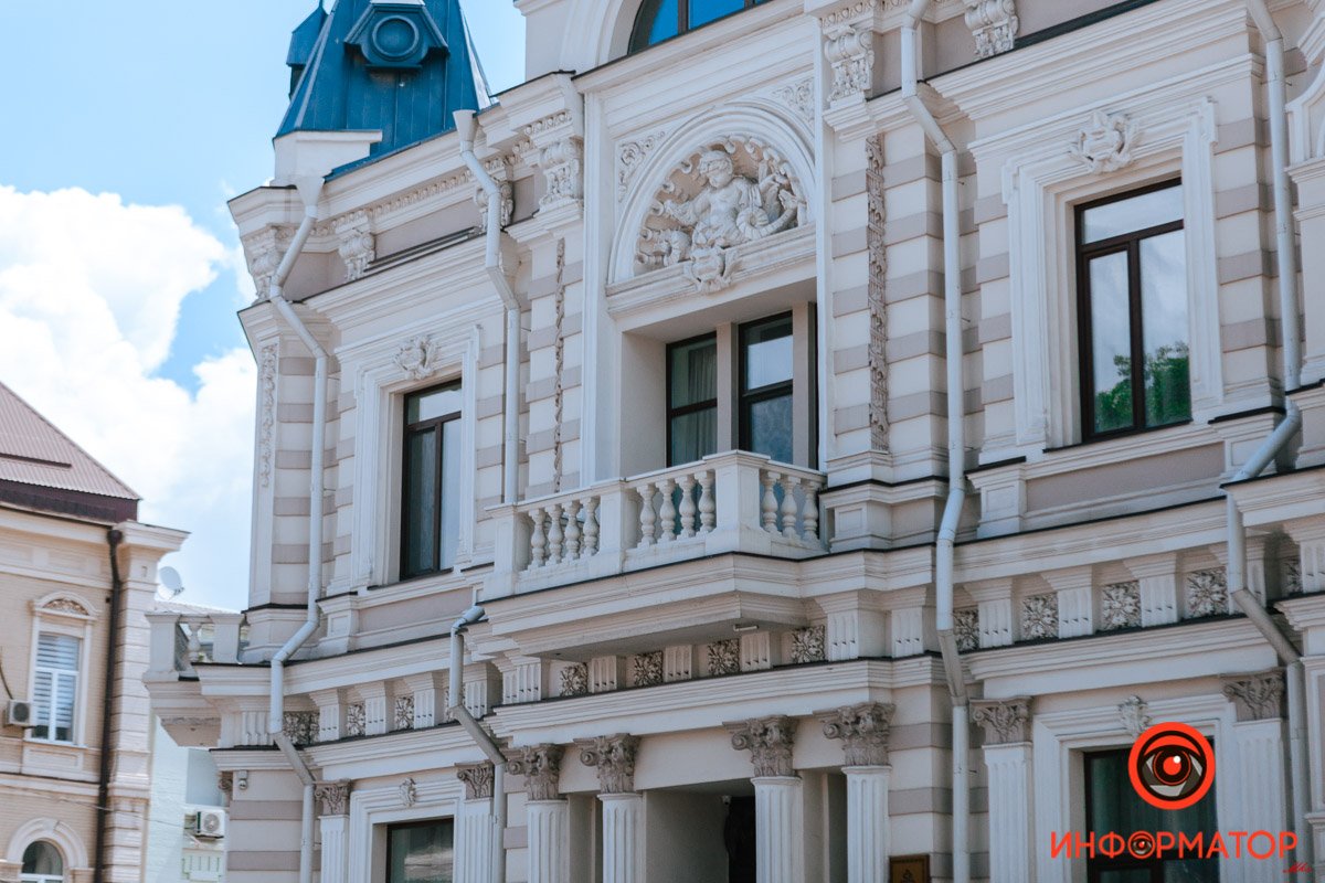 Аристократично Аристократично