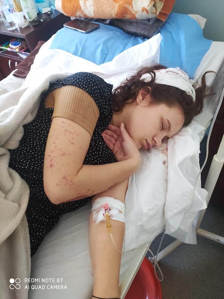 Девушка лежит в больнице Мечникова в тяжелом состоянии Девушка лежит в больнице Мечникова в тяжелом состоянии