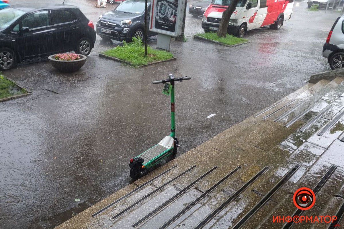 Почти спрятался Почти спрятался