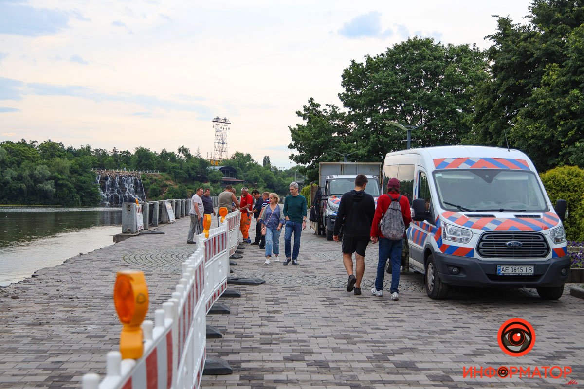 Стоит быть осторожным Стоит быть осторожным