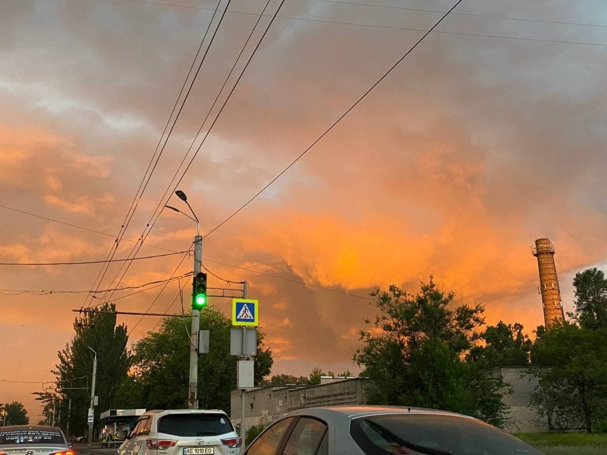 Далее - фотографии из соцсетей