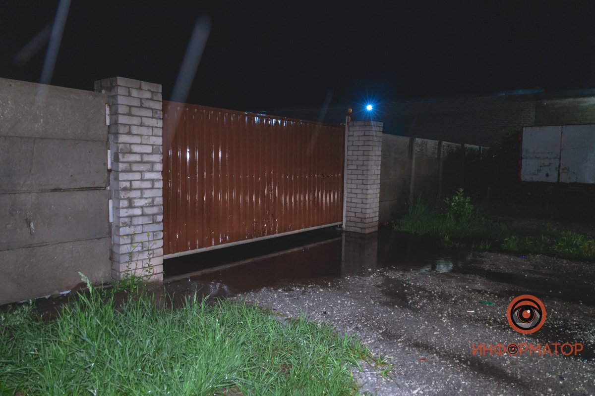 Недалеко от ТРЦ «Караван» Недалеко от ТРЦ «Караван»