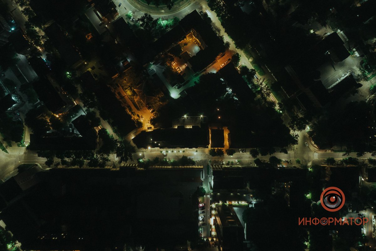 Улица Ефремова, переулок Коновальца Улица Ефремова, переулок Коновальца