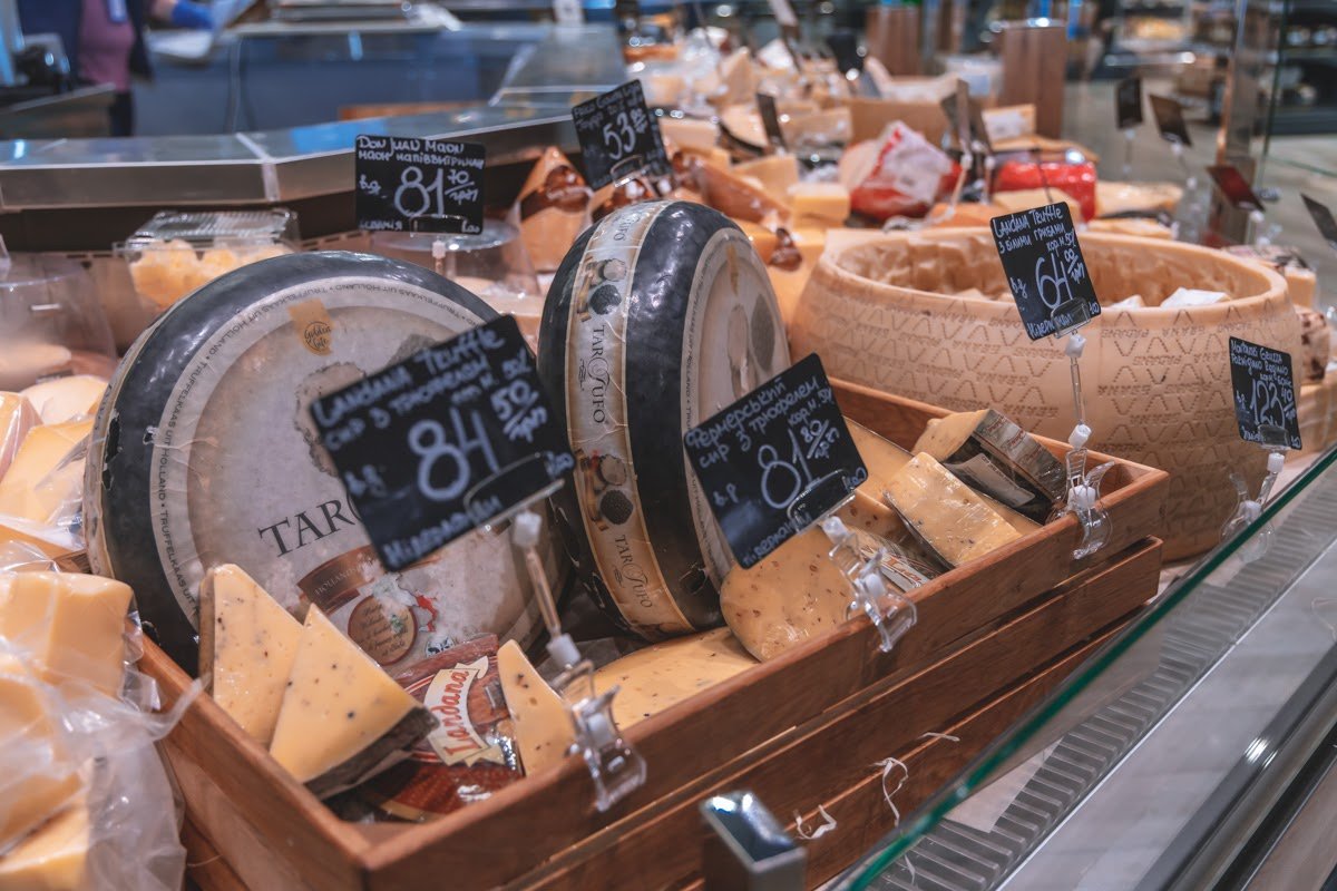Семьсот видов сыра