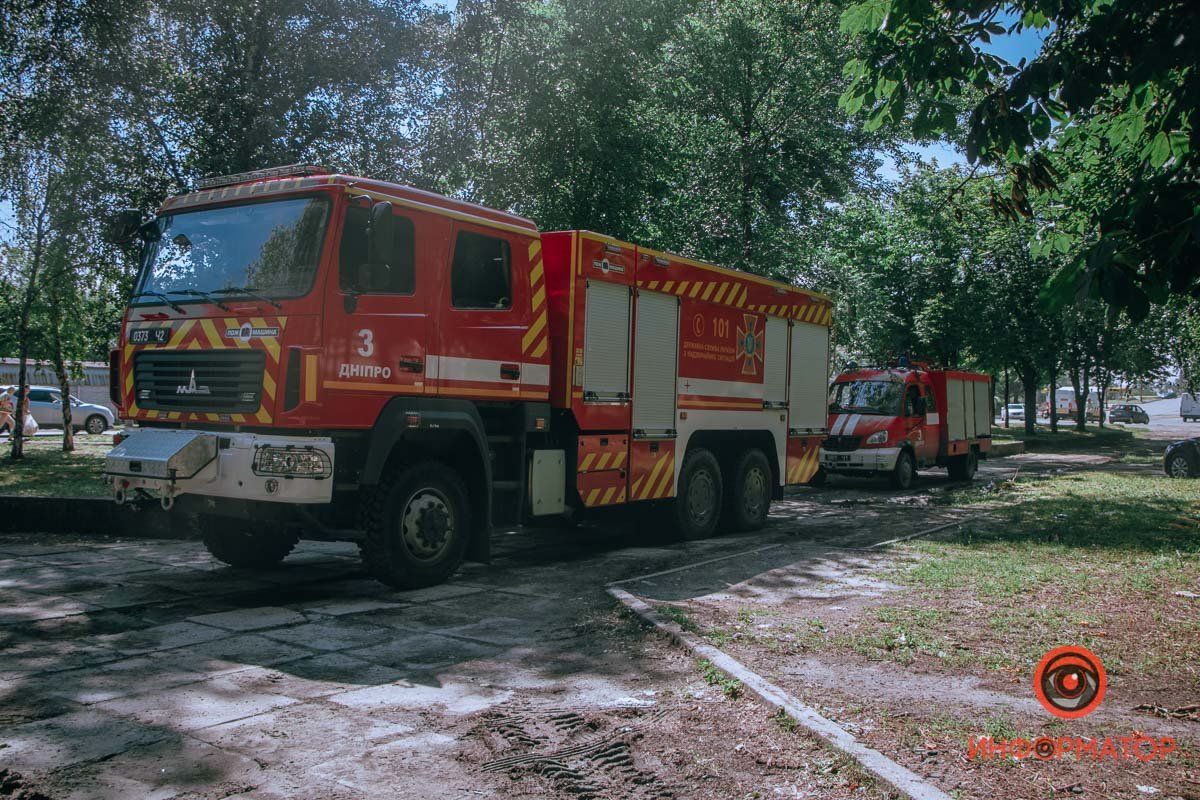 Спасатели ликвидируют затопление Спасатели ликвидируют затопление