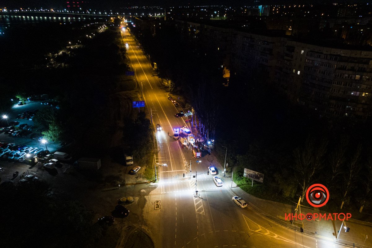 Возле дома №130