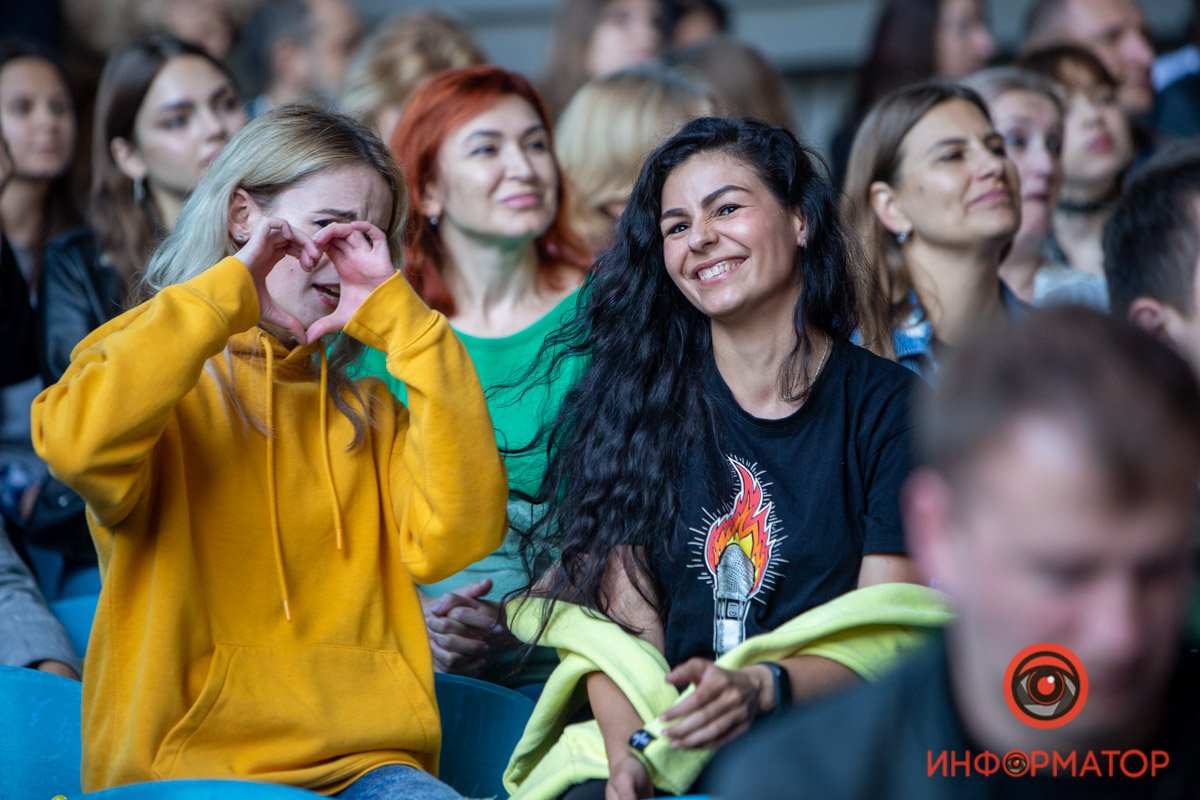 Знают песни наизусть Знают песни наизусть