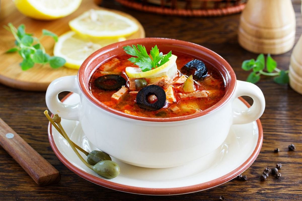 Солянка с мясом