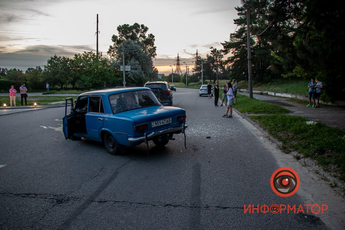ВАЗ, Audi и Skoda двигались по улице 20-летия Победы в сторону улицы Гаванской