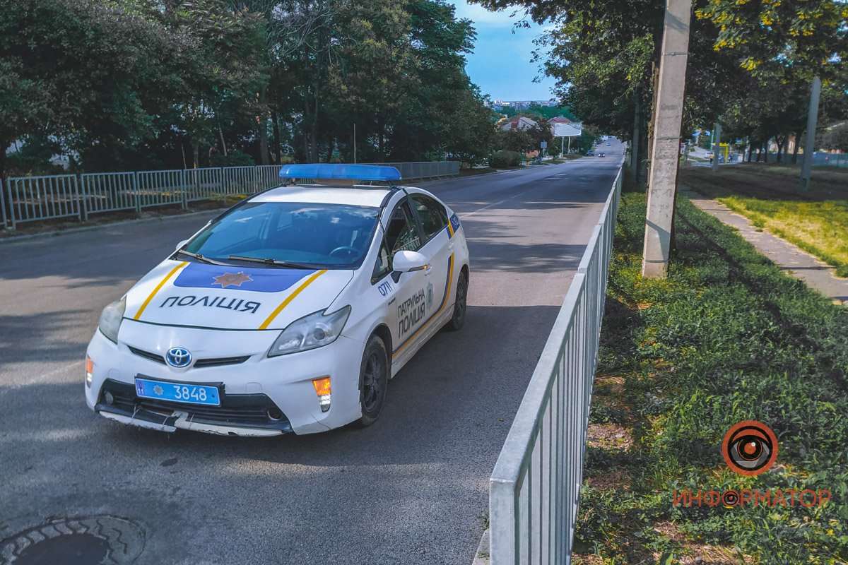 На месте работают патрульные и волонтеры MotoHelpersDnipro