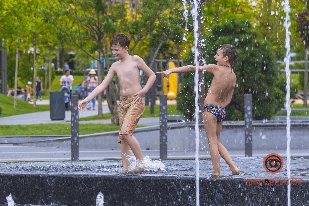 Берут от лета все