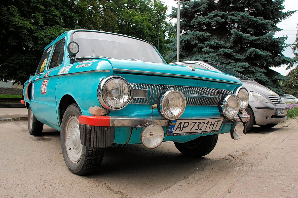 Сейчас в марафоне принимает участие один ЗАЗ-966