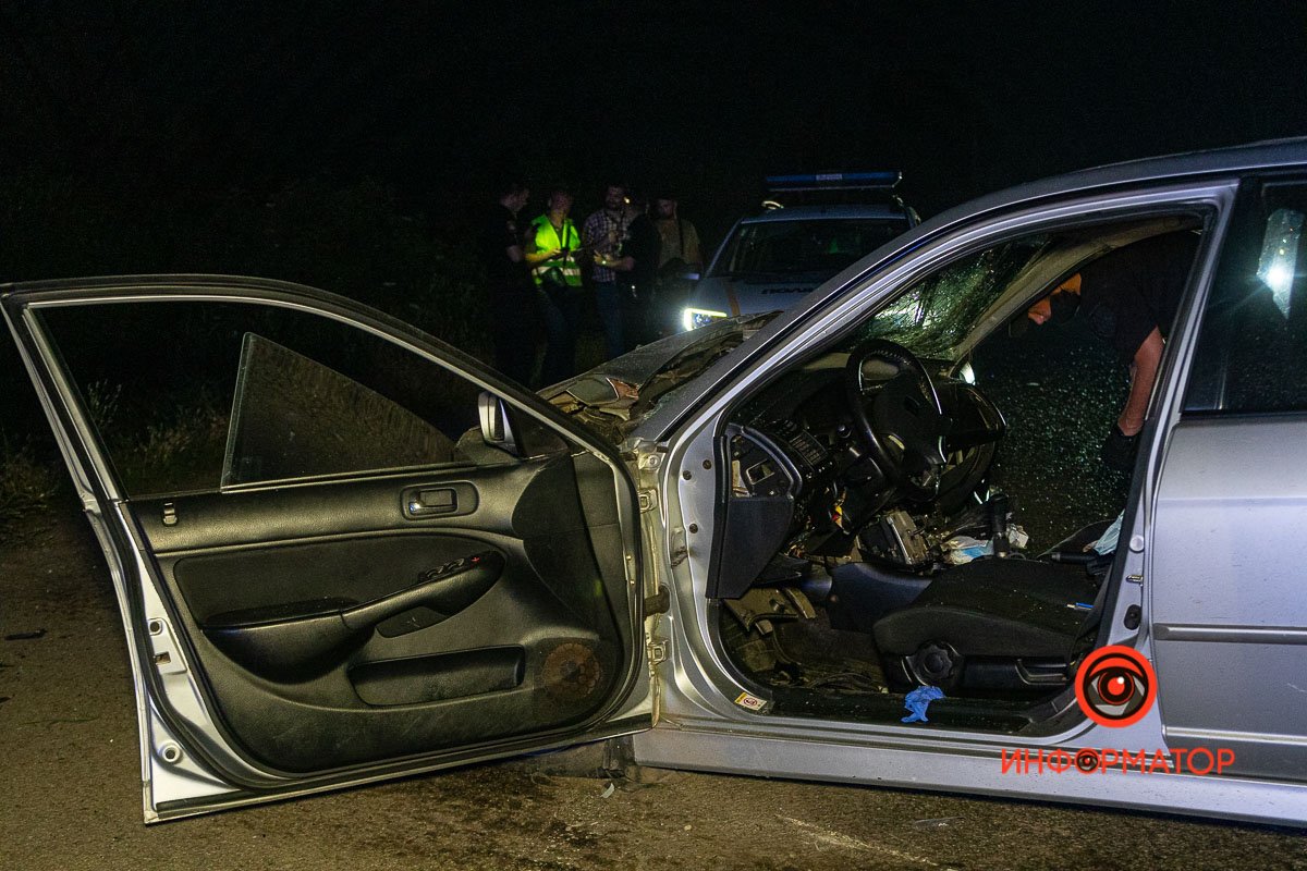 Салон Honda после столкновения