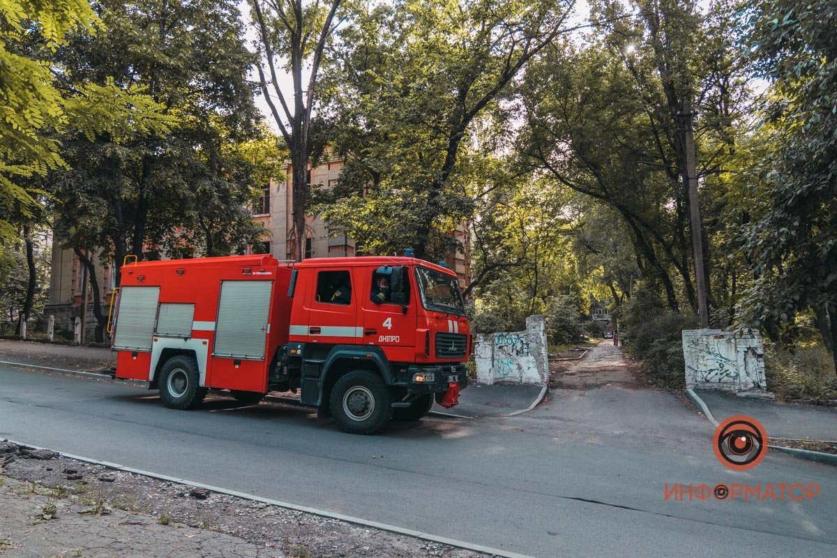 Приезжали спасатели