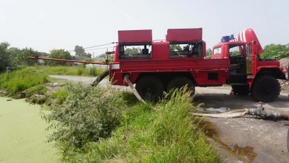 Спасатели ликвидировали последствия, не покладая рук