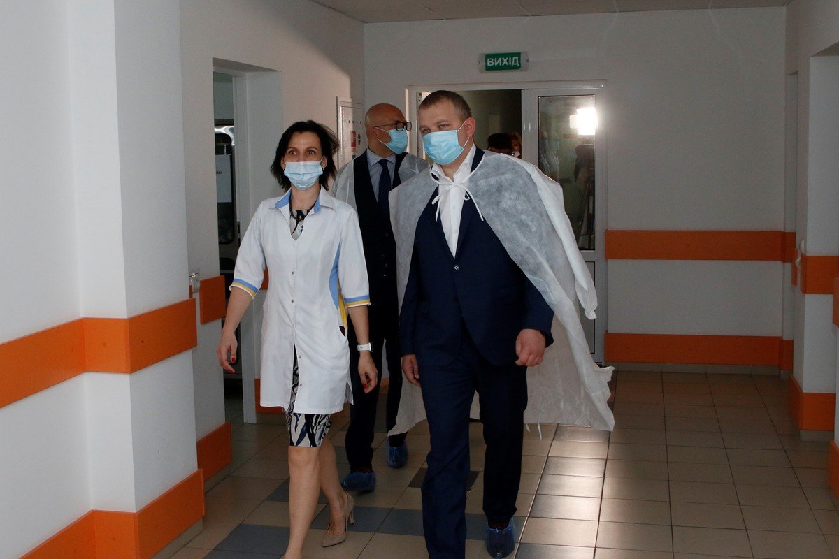 Днепропетровская областная детская больница отмечает 40-летие