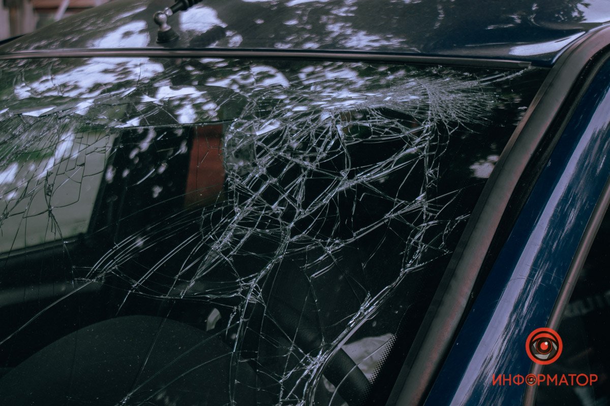 Пострадал водитель и пассажир Dacia Пострадал водитель и пассажир Dacia