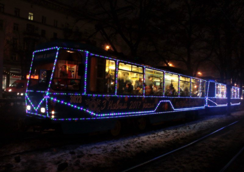 Днепр готов к празднованию Нового года (ФОТО) 6