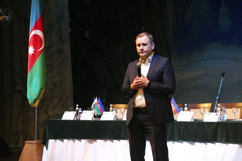 В Днепре открыли координационный центр азербайджанской общины (ФОТО) 4