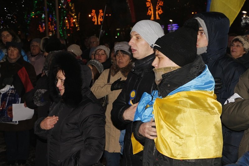 В Днепре состоялось факельное шествие в честь Бандеры: как это было (ФОТО) 6